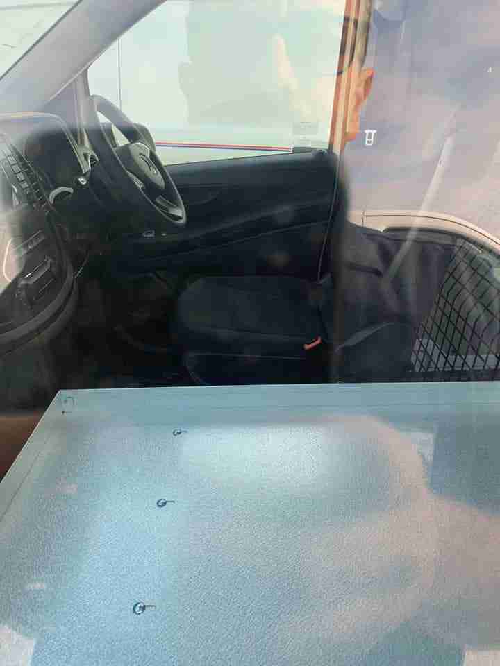 rhd mercedes metris