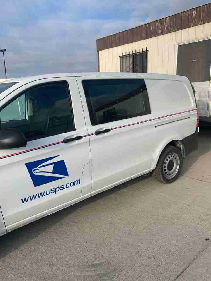 post office mercedes van